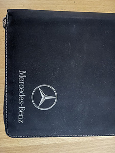 Mercedes Benz (2 foto / 4)