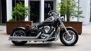 Kawasaki VN 900 Custom Bobber A2 V2 37kW (5 foto / 10)
