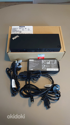 Lenovo ThinkPad Universal Thunderbolt 4 Dock 135W (фото #1)