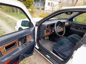 Lincoln Continental 1988a (7 foto / 12)