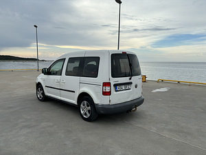 Volkswagen Caddy 1.9TDI 77kw (2 foto / 13)