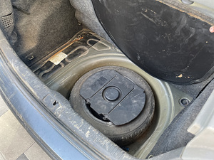 VOLKSWAGEN POLO / 1.4 BENSIIN / ÜV 07.2025 (7 foto / 14)