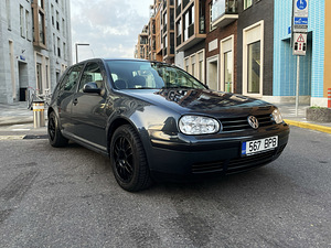 VOLKSWAGEN GOLF 4 / BENSIIN 1.6 / TÜV 10.2025 (2 foto / 14)