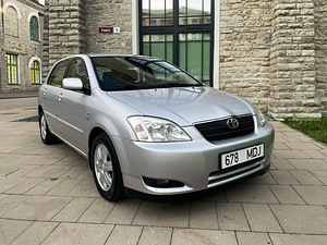 TOYOTA COROLLA / HOOLDUSRAAMAT / TÜV (2 foto / 15)