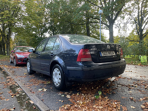 VOLKSWAGEN BORA 1.9 DIISEL / ÜV 12.2024 (4 foto / 15)