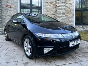 HONDA CIVIC / AUTOMAAT / ÜV 07.2025 (2 foto / 15)
