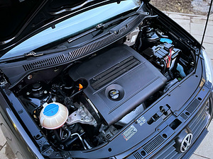 VOLKSWAGEN POLO / 1 OMANIK / TÜV 01.2026 (6 foto / 15)