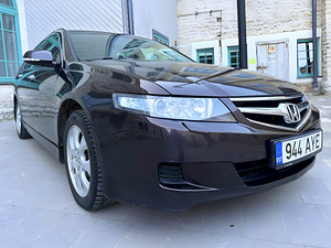 HONDA ACCORD FACELIFT / AUTOMAAT / ÜV 04.2026 (2 foto / 15)