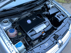 VOLKSWAGEN GOLF 4 VARIANT / BENSIIN / ÜV 05.2026 (6 foto / 15)