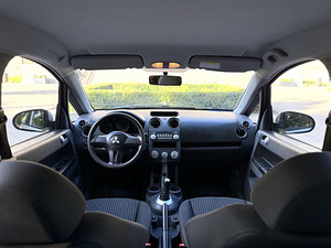 MITSUBISHI COLT / AUTOMAAT / REG MAKSTUD / ÜV 12.2026 (10 foto / 15)