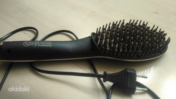 Электрощетка для волос (фото #1)