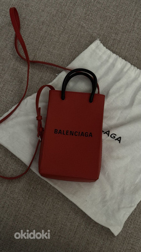Balenciaga käekott