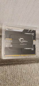 G.SKILL Trident Z RGB 16 Gb (8 Gb x 2 tk) DDR4 3200 MHz CL16 (4 foto / 4)