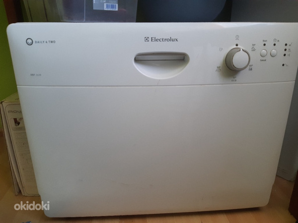 Настольная посудомоечная машина Electrolux ESF 2420. (фото #1)