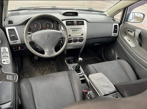 SUZUKI LIANA 1.6 78kw 2004 (5 foto / 6)