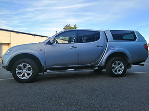 Mitsubishi L200 2.5d 131kw Automat 12a 184ooo km Maastur (7 foto / 10)