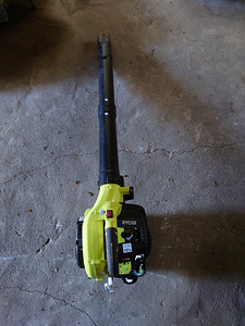 Ryobi tööriistad (9 foto / 10)
