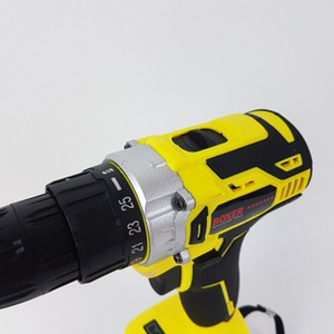 4IN1 universaalne juhtmeta tööriistakomplekt BOXER BX-187. (4 foto / 10)