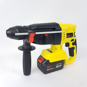 4IN1 universaalne juhtmeta tööriistakomplekt BOXER BX-187. (8 foto / 10)