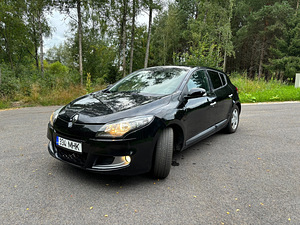 Renault megane (2 foto / 8)