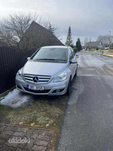 MERCEDES-BENZ B 180 NGT