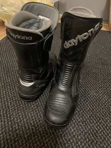 Daytona Road Star GTX moto saapad
