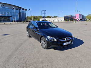 Mercedes Benz C200 (2 foto / 9)