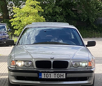 BMW 728, 1999