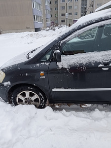 Müüa Toyota Avensis-Verso (3 foto / 5)