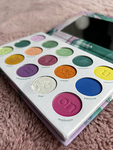 PARISA Cosmetics Duffusio lauvärvipalett (4 foto / 6)