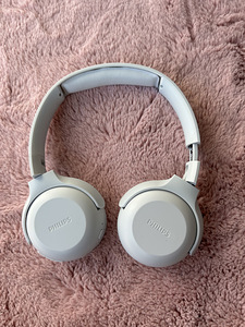 Philips UH202 Bluetooth juhtmevabad kõrvaklapid (2 foto / 3)