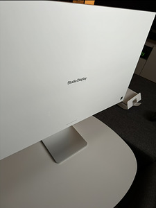 Apple Studio Display, 27", 5K (1 фото из 6)