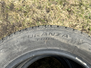 Bridgestone Turanza T005 185/60/R15 (4 tk) (3 foto / 9)