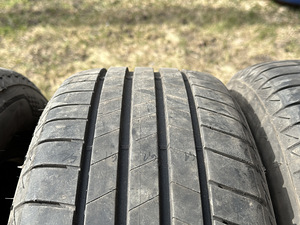 Bridgestone Turanza T005 185/60/R15 (4 tk) (7 foto / 9)