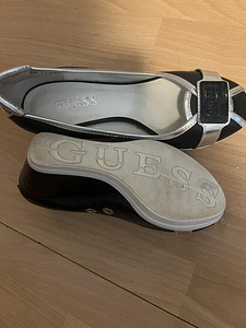Guess kingad (2 foto / 4)