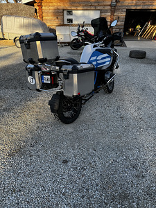 BMW r 1200 gs adventure (2 foto / 7)
