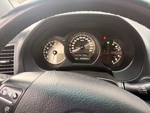 Lexus GS300 (12 фото из 12)