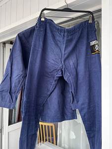 BJJ GI/JUDO GI (3 foto / 5)