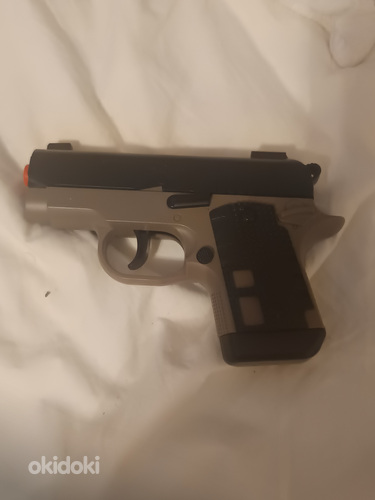 Püstol 5+