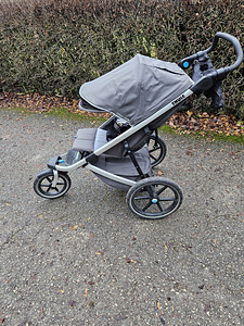Thule urban glide (2 фото из 4)