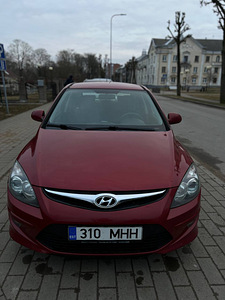 Hyundai i30 (2012) 1.4 80kW (2 foto / 15)