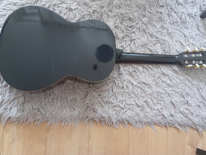 Kitarr Harley Bentonilt (2 foto / 3)