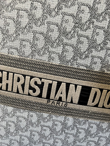 Dior kotid (8 foto / 9)