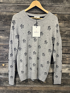 Burberry, Moncler, Hugo Boss, Tommy meeste kampsunid (5 foto / 10)