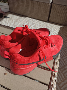 Nike zoom 44.5 (1 foto / 2)