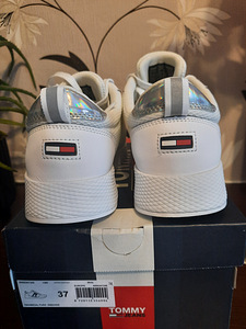 TOMMY JEANS TECHNICAL FLEXI TOSSUD (4 foto / 10)