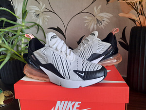 NIKE AIR MAX 270 TOSDUD (8 foto / 10)