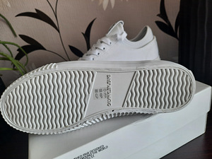 CALVIN KLEIN JEANS KETSID (3 foto / 9)