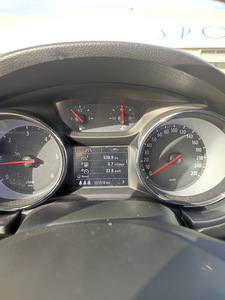 Opel Astra K Sports Tourer (8 foto / 12)