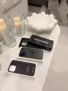 iPhone 16 Pro Max 256GB black (1 foto / 6)